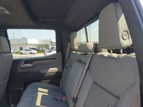 New 2026 GMC Sierra 1500 SLT w/ SLT Premium Plus Package image 11