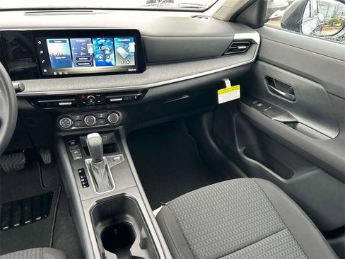 New 2026 Nissan Kicks S image 14