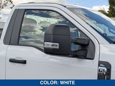 New 2026 Ford F250 XL w/ XL Off-Road Package image 11