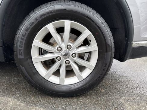 Used 2020 Dodge Durango SXT AWD/4WD image 10