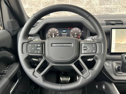 New 2025 Land Rover Defender 110 V8 image 19