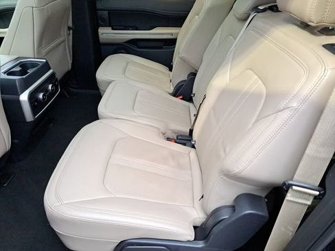 Used 2024 Ford Expedition Max Limited image 24