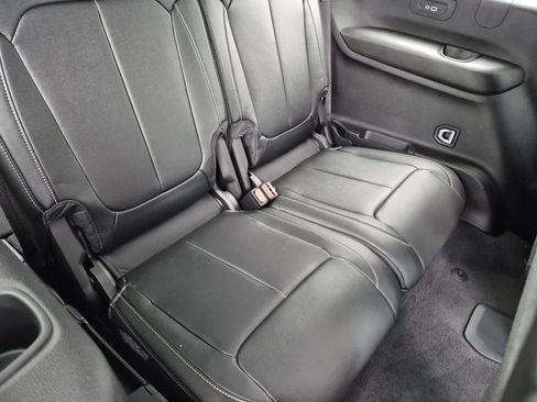 Used 2023 Jeep Grand Cherokee L Limited AWD/4WD image 21