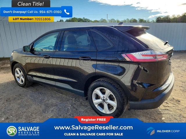 Used 2023 Ford Edge SE AWD/4WD image 3