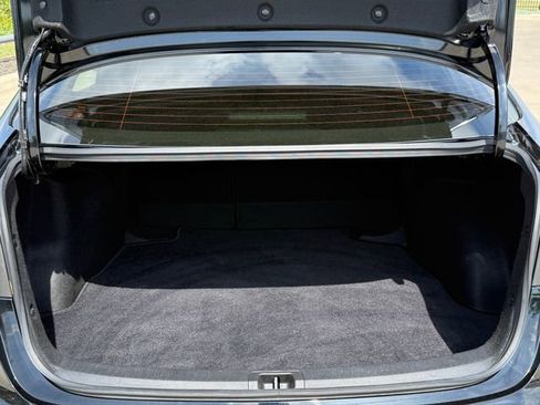 Used 2024 Toyota Corolla LE image 30