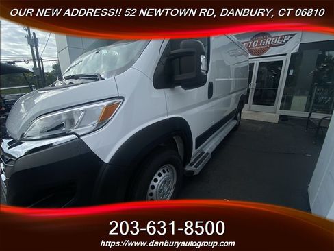 Used 2025 RAM ProMaster 2500 w/ U-Haul Equipment Group FWD image 2