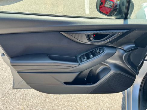 Used 2018 Subaru Impreza 2.0i image 12