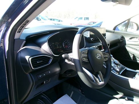 Used 2022 Hyundai Santa Fe SEL w/ Cargo Package image 5