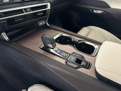 Certified 2024 Lexus RX 350 FWD w/ Convenience Package image 21