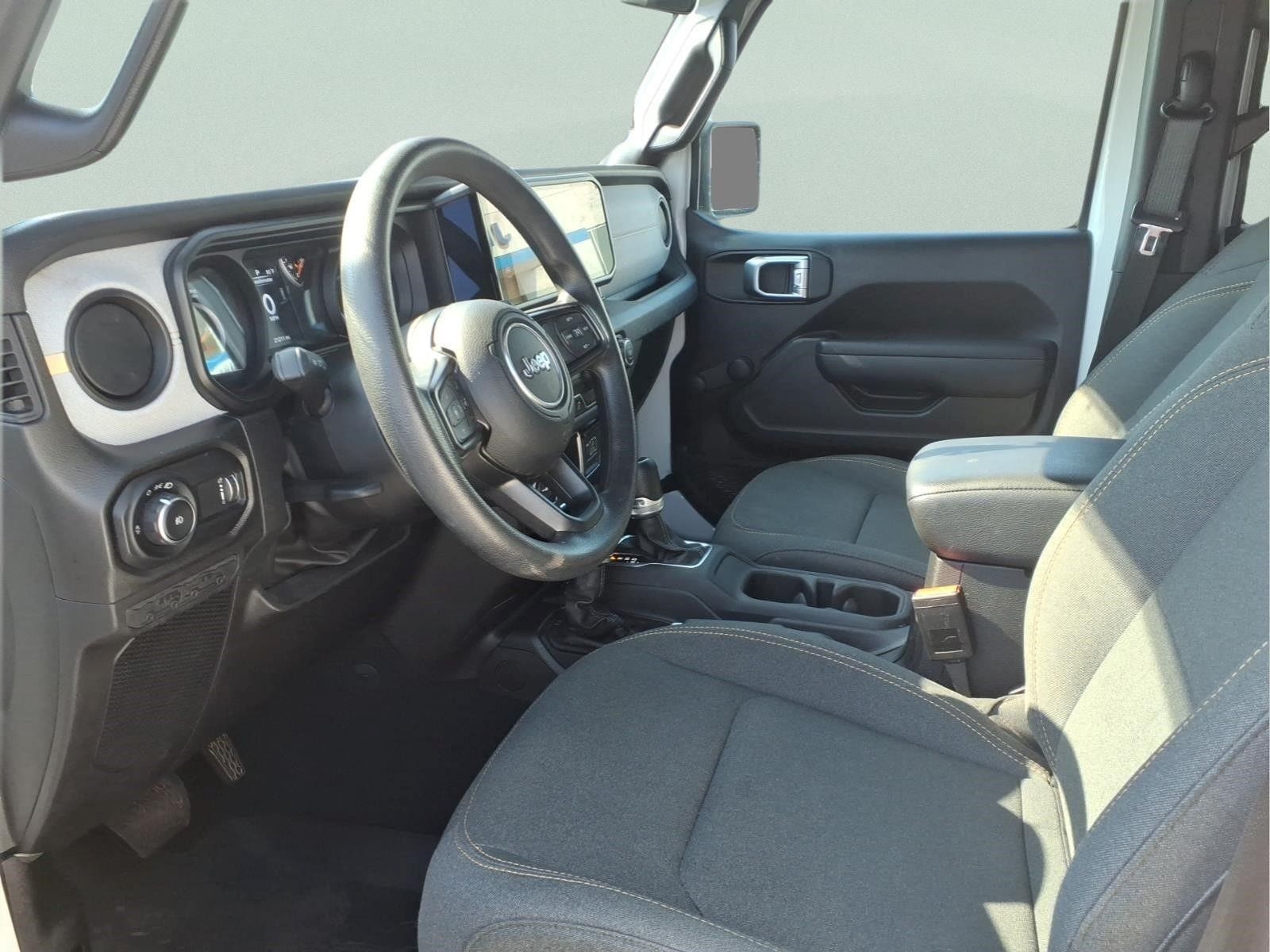 Used 2024 Jeep Wrangler Unlimited Sport AWD/4WD image 20