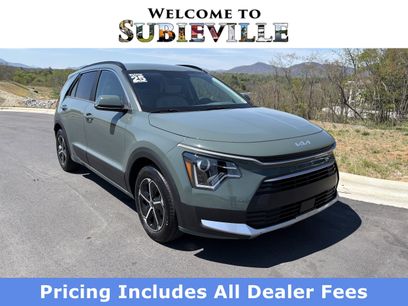 Used 2025 Kia Niro EX