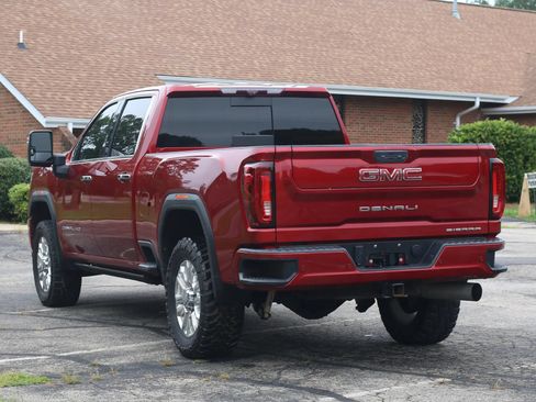 Used 2022 GMC Sierra 2500 Denali w/ Denali Ultimate Package AWD/4WD image 5