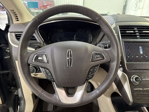 Used 2018 Lincoln MKC Premiere image 15