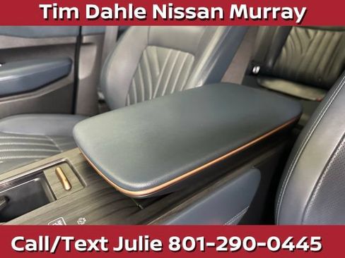 Used 2024 Nissan Ariya AWD image 31