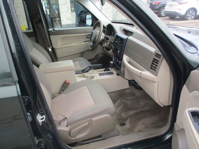 Used 2011 Jeep Liberty Sport w/ Popular Equipment Group AWD/4WD image 7