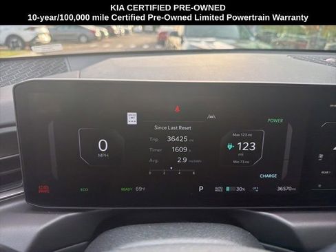 Certified 2024 Kia EV9 Light Long Range RWD image 22