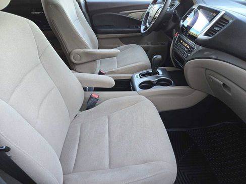 Used 2016 Honda Pilot EX image 15