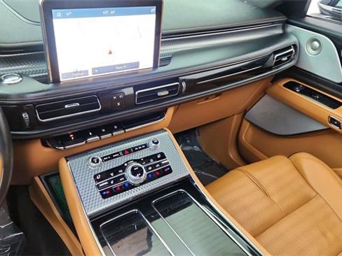 Used 2020 Lincoln Aviator Black Label w/ Dynamic Handling Package image 48