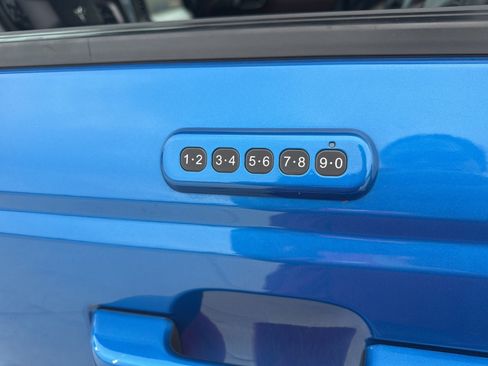 Used 2022 Ford Bronco Outer Banks image 12