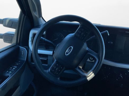 Used 2024 Ford F350 XLT w/ FX4 Off-Road Package image 12