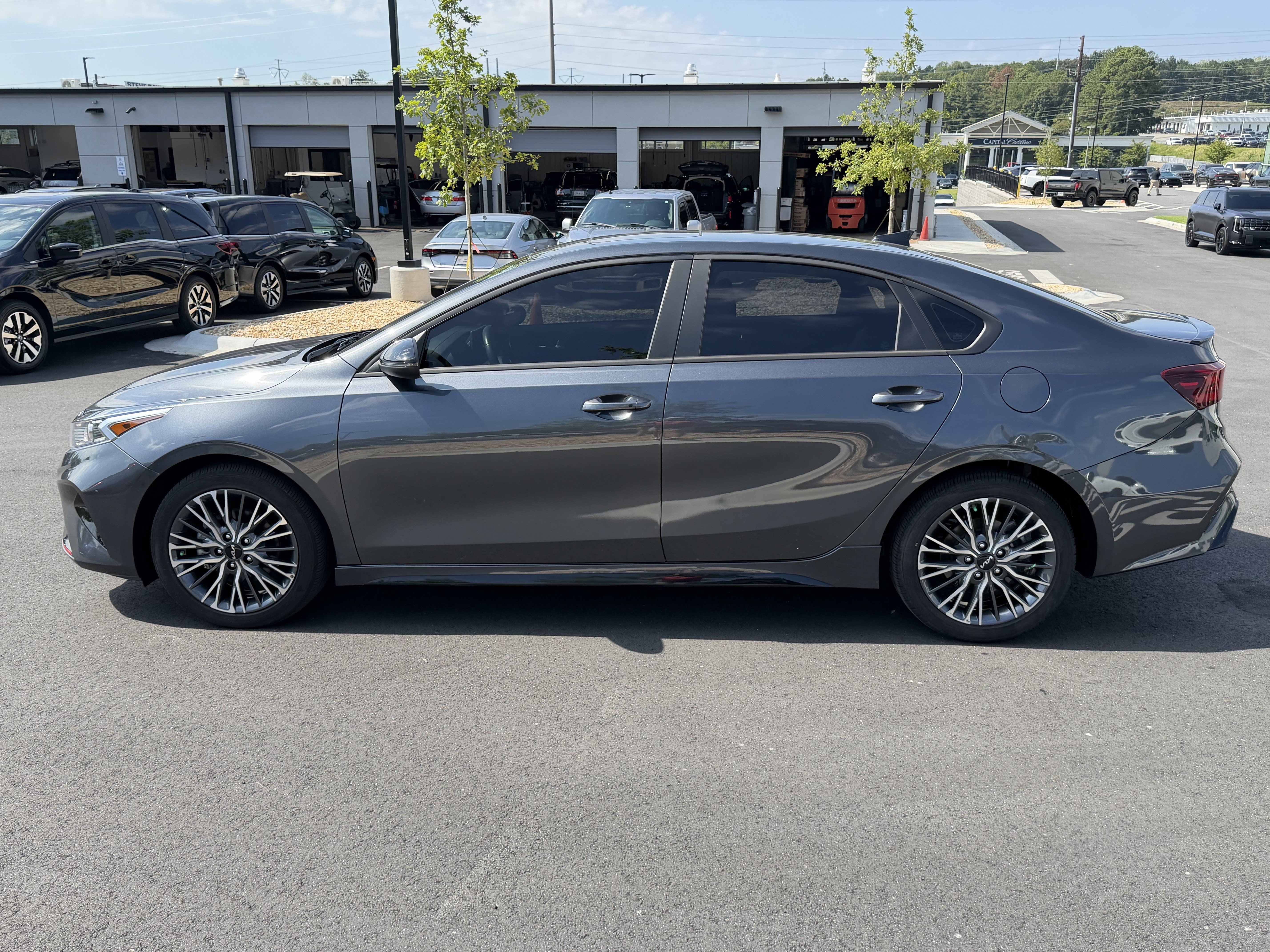 Used 2024 Kia Forte GT-Line w/ GT-Line Premium Package FWD image 4