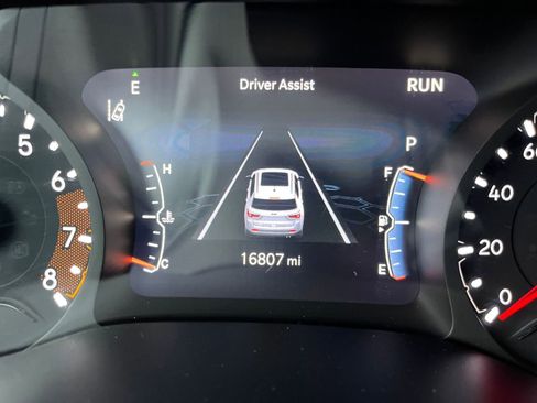 Used 2025 Jeep Compass Trailhawk image 40