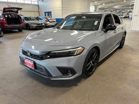Used 2024 Honda Civic Sport image 7