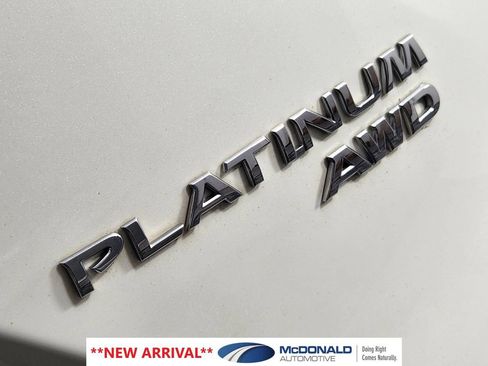 Used 2020 Nissan Murano Platinum AWD/4WD image 11