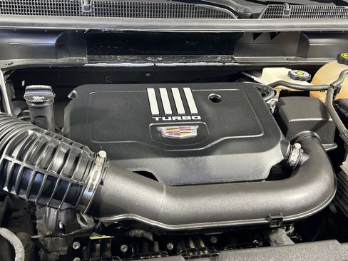 Used 2022 Cadillac XT5 Premium Luxury image 29