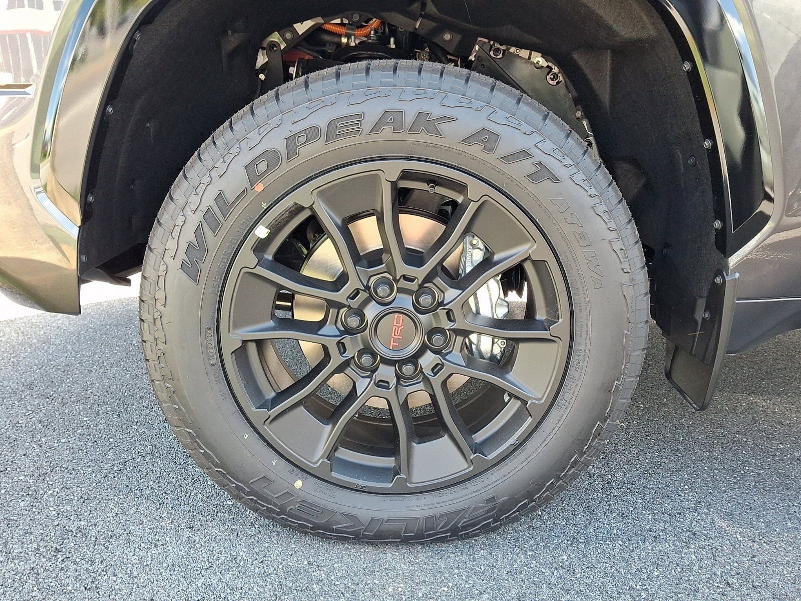 New 2026 Toyota Tundra Platinum AWD/4WD image 4