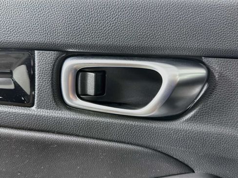 Used 2024 Honda Civic EX-L image 24