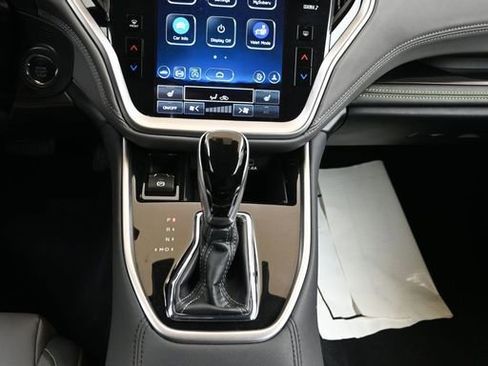 Certified 2025 Subaru Outback Onyx Edition image 28