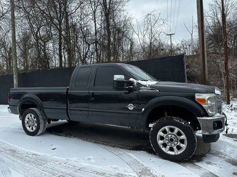 Used 2011 Ford F250 Lariat w/ Snow Plow Prep Pkg image 1