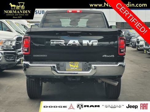 Used 2026 RAM 2500 Big Horn AWD/4WD image 5