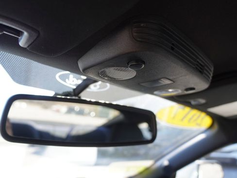 Used 2017 Ford Mustang EcoBoost image 26