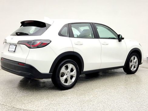 Used 2025 Honda HR-V LX image 5