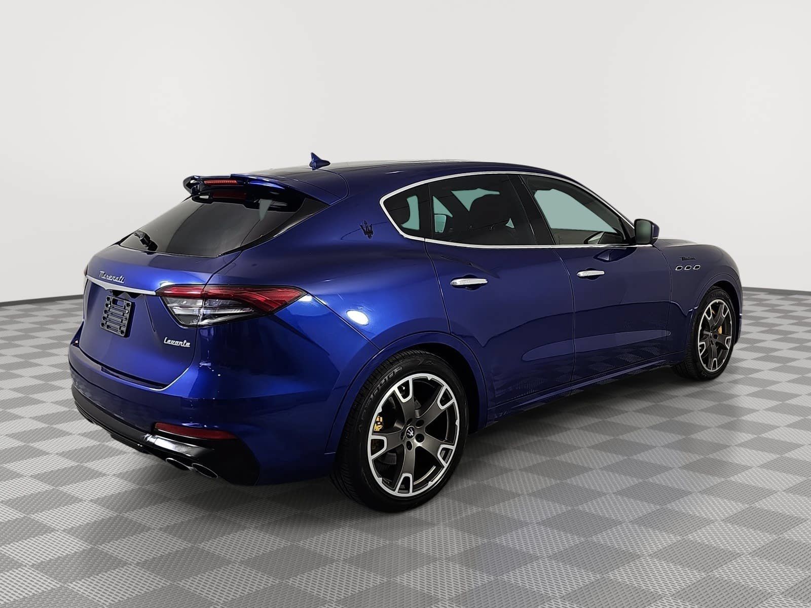 Used 2022 Maserati Levante Modena AWD/4WD image 8