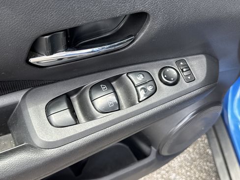 Used 2023 Nissan Kicks SV FWD image 22