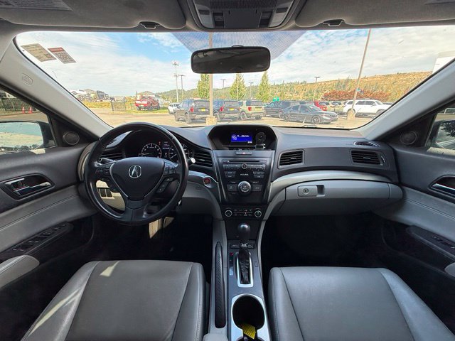 Used 2017 Acura ILX FWD image 10