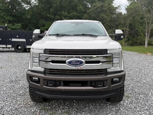 Used 2017 Ford F250 King Ranch w/ King Ranch Ultimate Package AWD/4WD image 2