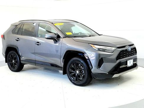 Used 2023 Toyota RAV4 SE AWD/4WD image 7