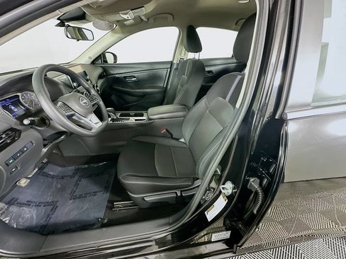 Certified 2025 Nissan Sentra SV FWD image 29