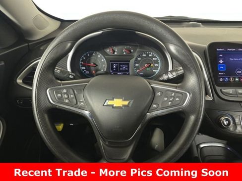 Used 2024 Chevrolet Malibu LT image 5