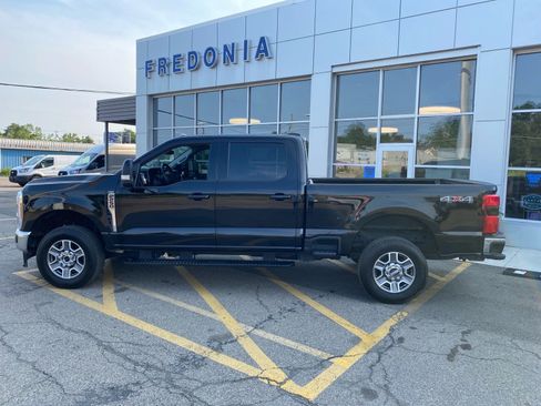 Used 2026 Ford F250 Lariat AWD/4WD image 3