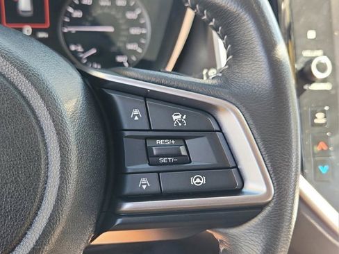 Used 2023 Subaru Ascent Premium w/ Convenience Package image 19