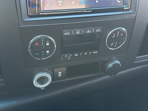 Used 2013 Chevrolet Silverado 1500 LT w/ All-Star Edition RWD image 26