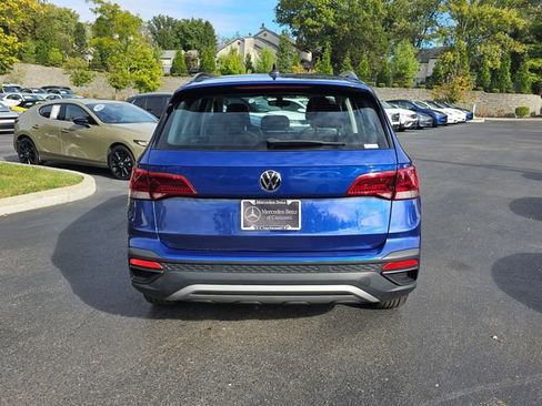Used 2023 Volkswagen Taos S image 9