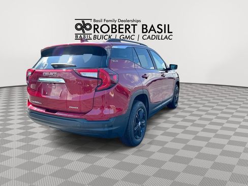Used 2023 GMC Terrain SLE w/ Driver Convenience Package AWD/4WD image 8
