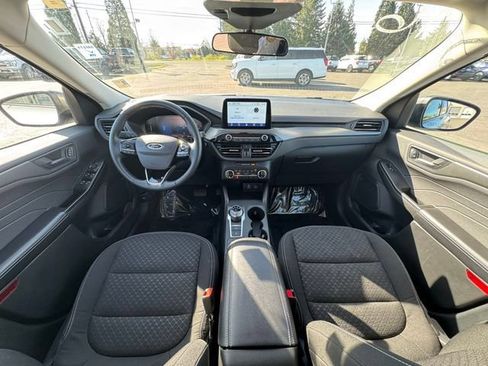 Certified 2024 Ford Escape Active AWD/4WD image 14