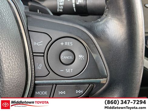 Used 2018 Toyota Camry XSE FWD image 20